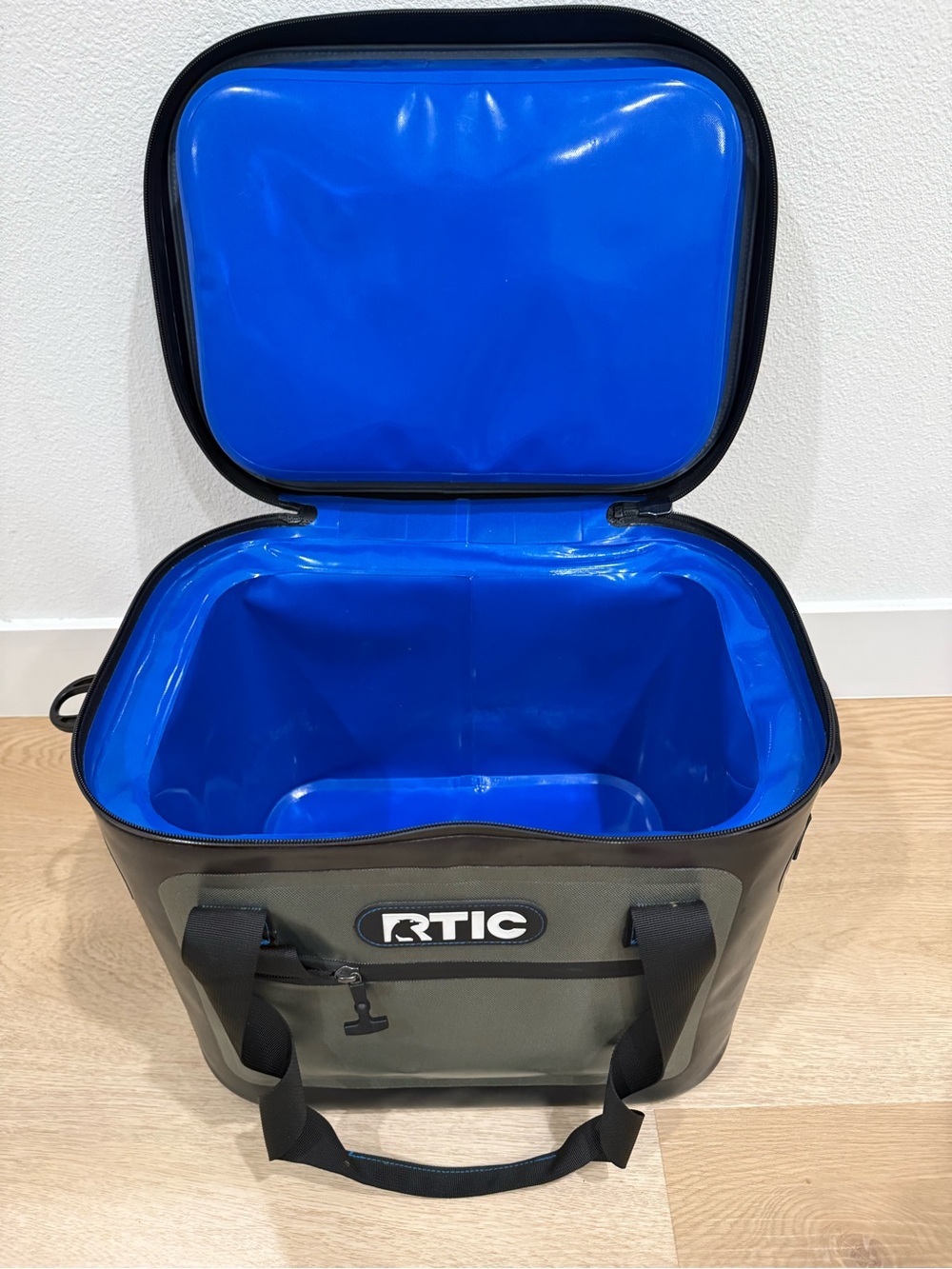 RTIC Soft Cooler Tote in Olive with Bright Blue Interior